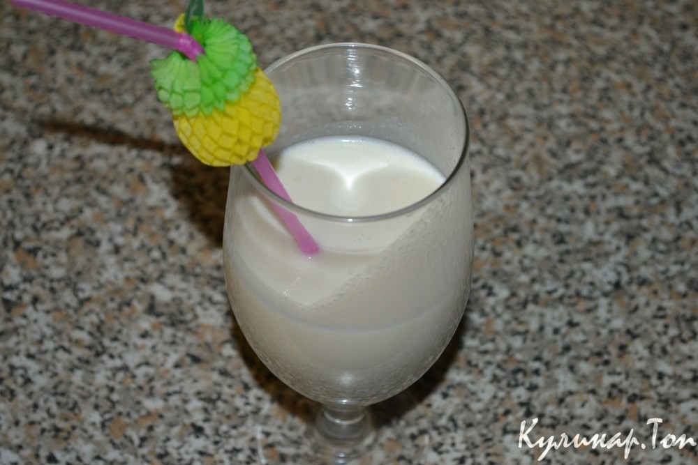 Банановый коктейль