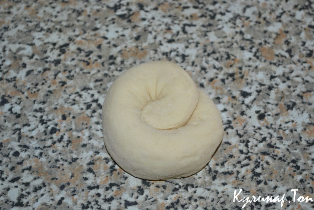 Булочки с сыром сулугуни