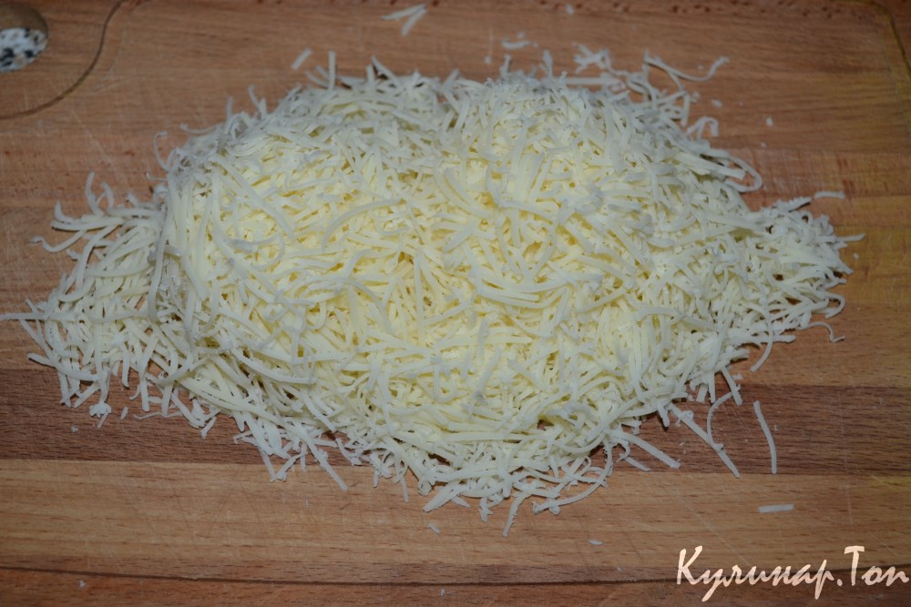 "Ежики" с картофелем в сметанном соусе
