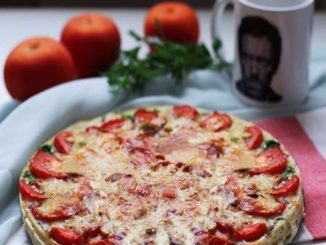 Киш с грибами и помидорами
