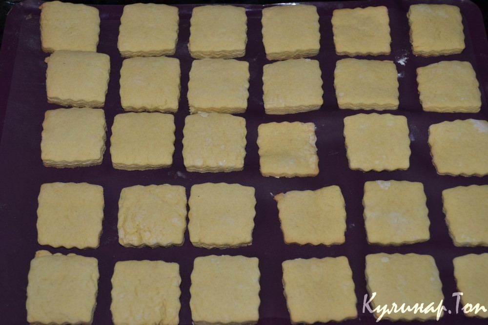 Кукурузное печенье на рассоле