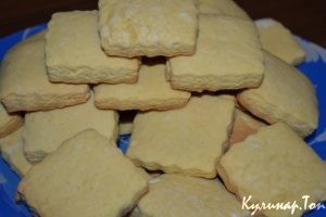 Кукурузное печенье на рассоле