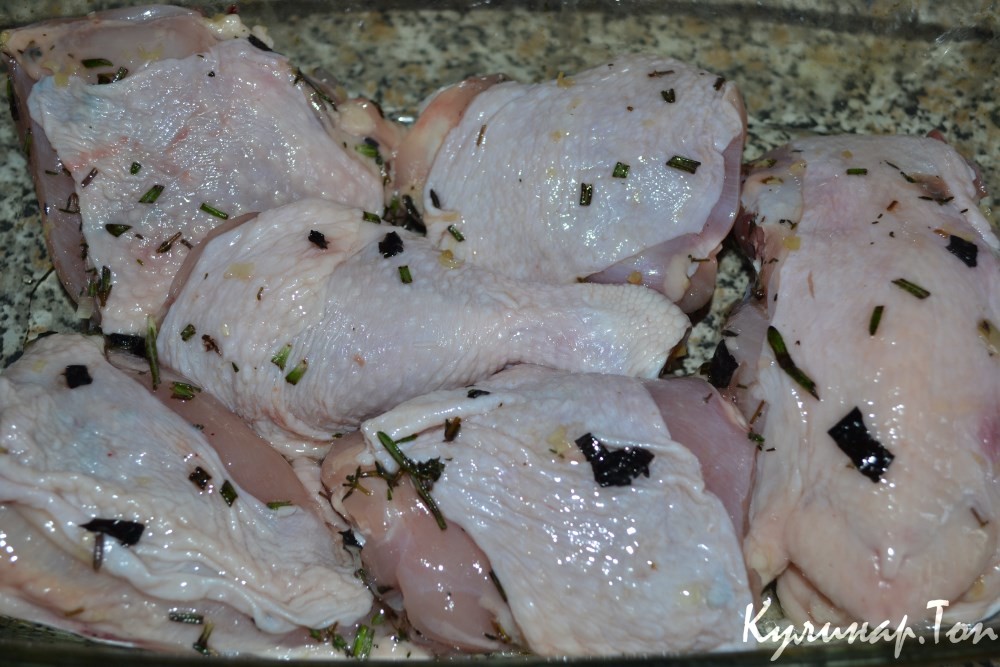 Курочка с ароматными травками