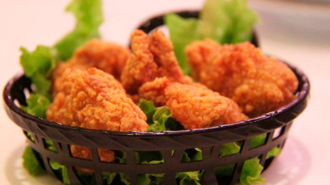 Курица в хрустящем кляре Курица в хрустящем кляре