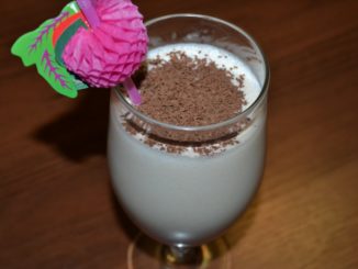 Молочный коктейль с яблоком