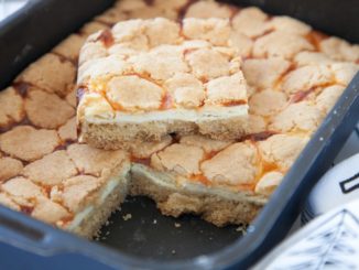 "Мозаичный" творожный пирог