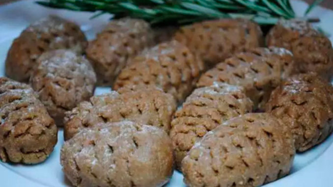 Пирожное «Еловые шишки» Пирожное «Еловые шишки»