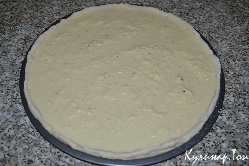 Пицца с сыром и сливками