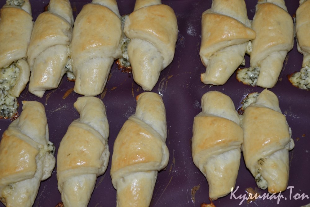 Рогалики с сыром и чесноком
