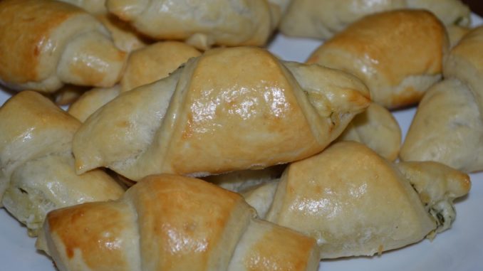 Рогалики с сыром и чесноком-08 Рогалики с сыром и чесноком