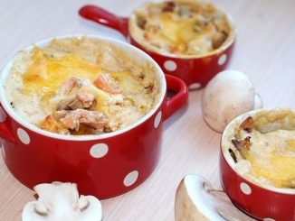 Рыба, запеченная с грибами