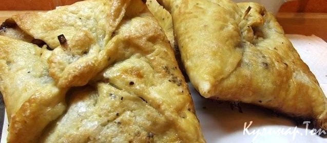 Слойки с грушей и орехами