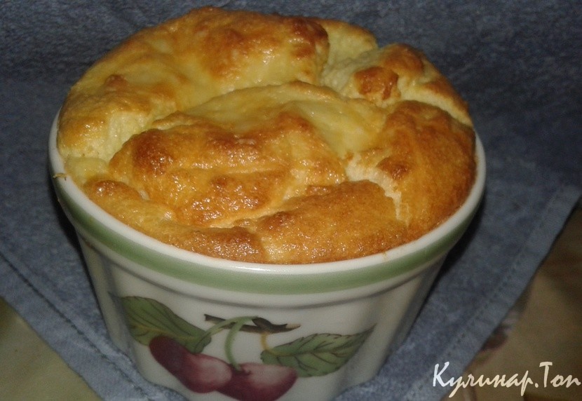 Сырное суфле с зеленым луком