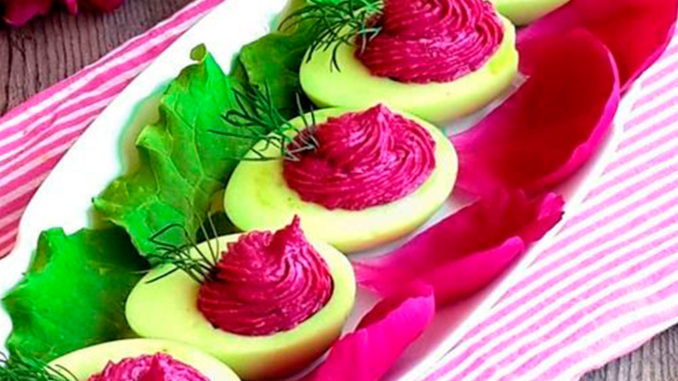 Яйца с икрой сельди Яйца с икрой сельди