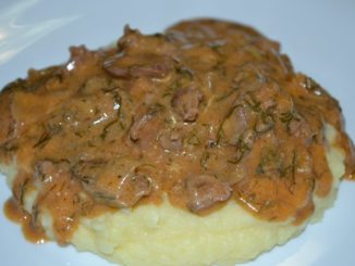 Бефстроганов с куриной печенью