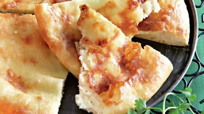 Хачапури по-имеретински Хачапури по-имеретински