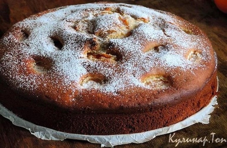 Новогодний кекс с мандаринами и изюмом