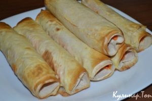 Сосиски с сыром в лаваше