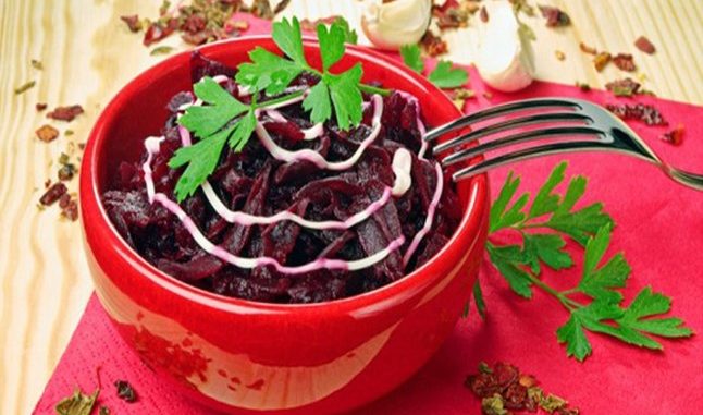 Закуска из свеклы и хрена Закуска из свеклы и хрена