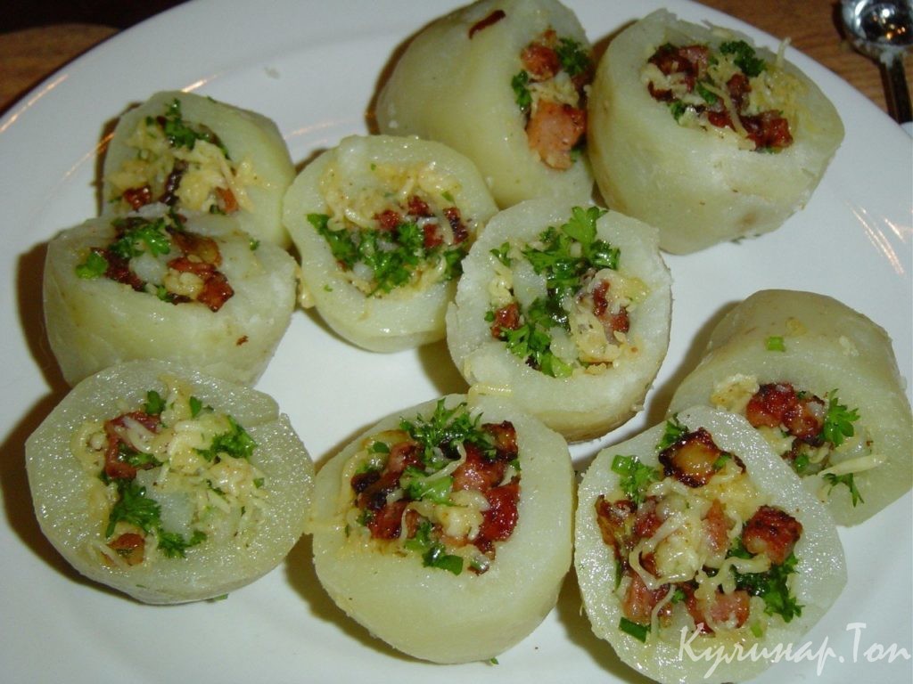 Картофель с начинкой
