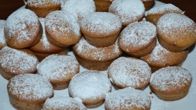 Кексы с вареной сгущенкой-05 Кексы с вареной сгущенкой