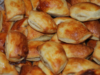 Пирожки со шпеком (шпек-кухен)