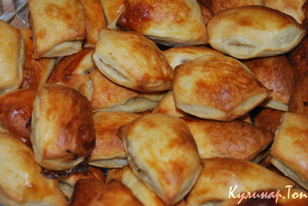 Пирожки со шпеком (шпек-кухен)