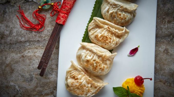 Жареные пельмени с уткой Жареные пельмени с уткой