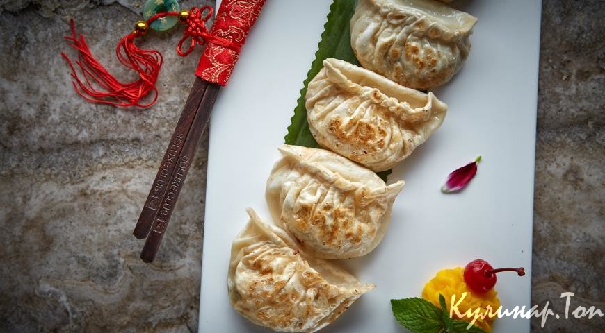 Жареные пельмени с уткой