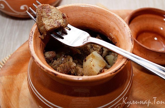 Говядина, запеченная с картофелем и грибами