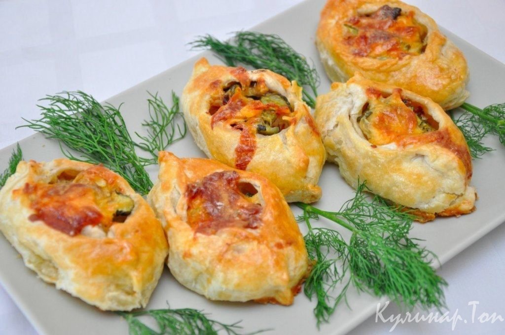 Лодочки с творогом и овощами