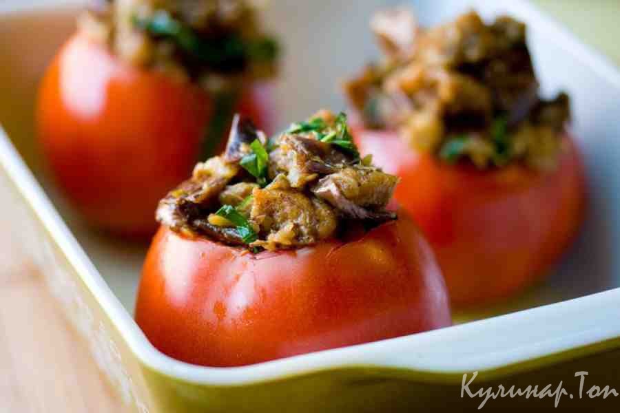 Помидоры, фаршированные грибами и яйцами