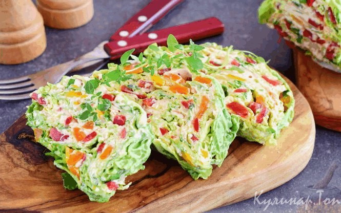 Рулет из пекинской капусты