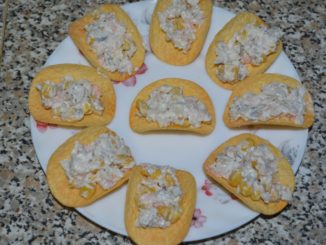 Закуска на чипсах "Морская"