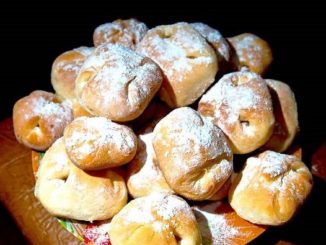 Булочки с мармеладом по-чешски