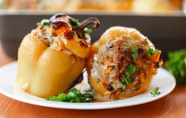 Фаршированный перец с мясным фаршем и рисом Фаршированный перец с мясным фаршем и рисом