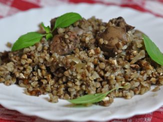 Гречневая каша с печенкой