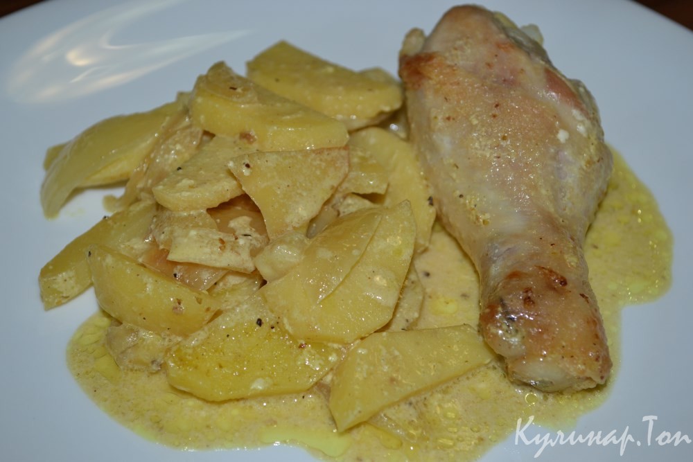 Курица с картофелем в сметане