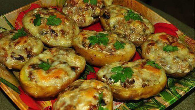 Лодочки из картошки в мундире Лодочки из картошки в мундире