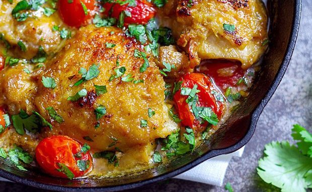 Пряная курица с чесноком Пряная курица с чесноком