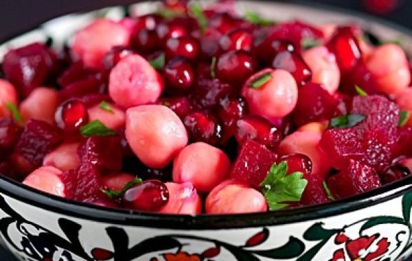Салат из свеклы с зернами граната Салат из свеклы с зернами граната