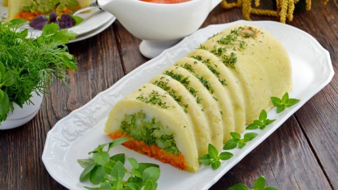 Картофельно-морковная запеканка с брокколи Картофельно-морковная запеканка с брокколи