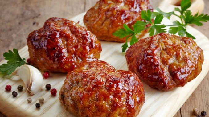 Котлеты из трех видов мяса Котлеты из трех видов мяса