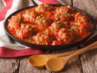 Мясные тефтели с сырной начинкой