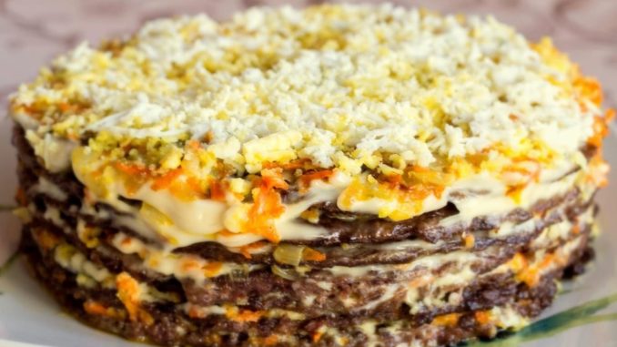 Печеночный торт с морковью и луком Печеночный торт с морковью и луком