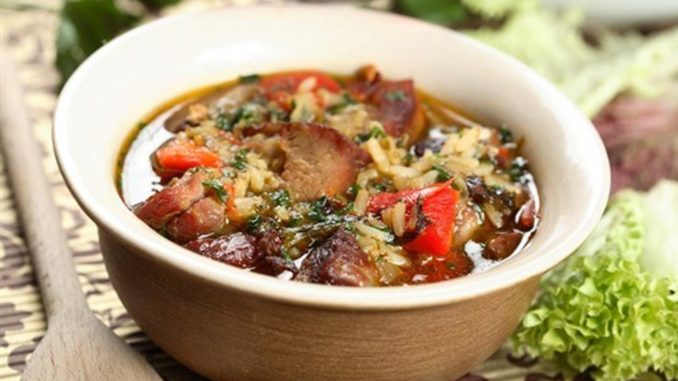 Рис с мясом в горшочке по-перуански Рис с мясом в горшочке по-перуански