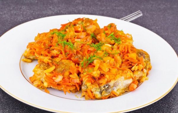 Рыба с овощами по-гречески Рыба с овощами по-гречески