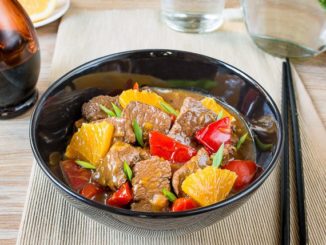 Телятина с апельсинами и сладким перцем
