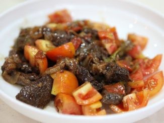 Жареная говядина с овощами