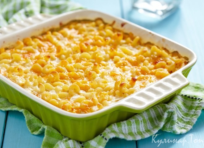 Запеканка из творога с рыбой и макаронами